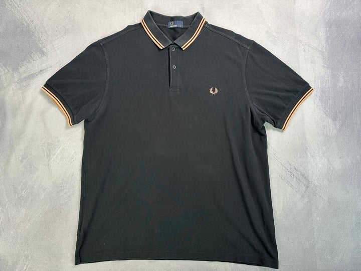 Fred Perry Polo Shirt - Size XL (VAT ONLY PAYABLE ON BUYERS PREMIUM)