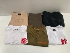 6 X CLOTHING VARIOUS BRANDS AND SIZES INCLUDING WHITE QUIKSILVER T-SHIRT SIZE M - LOCATION 3A.