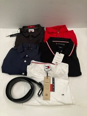 6 X TOMMY HILFIGER GARMENTS VARIOUS SIZES INCLUDING BELT - LOCATION 39A.