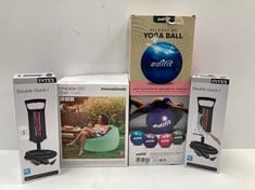 5 X ASSORTED ITEMS INCLUDING INFLATABLE YOGA BALL - LOCATION 48B.