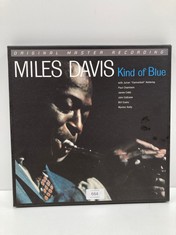 COLLECTION OF 2 MILES DAVIS KIND IF BLUE VINYLS - LOCATION 22C.