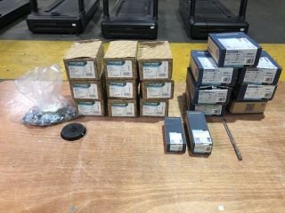 QTY MULTIPLE BOXES OF SCREWS BOLTS AND FITTINGS INCLUDING TIMBERMATE M8 X 40 COACH SCREWS AND RAWLPLUG