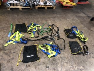 QTY OF SAFETY STRAPS CLIPS AND CARABINERS INCLUDING RIDGEGEAR