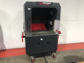 ARMORGARD SS7 CUTTINGSTATION 174KG RRP £2800 (SIZE 135CM W X 190CM H X 90CM D) TO INCLUDE KEY