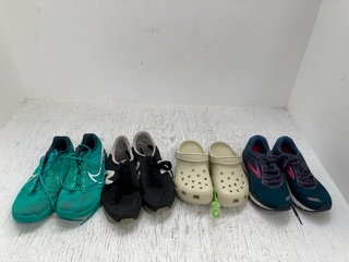 QTY OF ASSORTED MENS TRAINERS TO INCLUDE SIZE 9 CROCS: LOCATION - E5