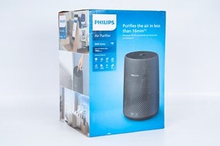 PHILIPS 800I SERIES COMPACT AIR PURIFIER - RRP £130: LOCATION - FRONT BOOTH