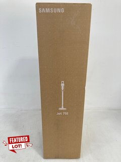 SAMSUNG JET 75E CORDLESS STICK VACUUM - RRP £300: LOCATION - FRONT BOOTH