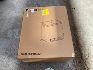 SONGMICS DUAL ZONE 60L PEDAL BIN IN BLACK MODEL: LTB60BK: LOCATION - J11