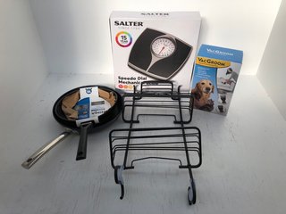 QTY OF ASSORTED HOUSEHOLD ITEMS TO INCLUDE SALTER SPEEDO DIAL MECHANICAL SCALE: LOCATION - J13