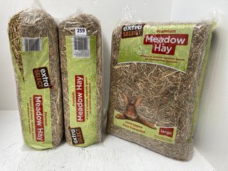 3 X EXTRA SELECT PREMIUM MEADOW HAY SIZE LARGE: LOCATION - I16