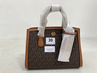 MICHAEL KORS BURNT ACORN CHANTAL HAND BAG - RRP £283: LOCATION - FRONT BOOTH