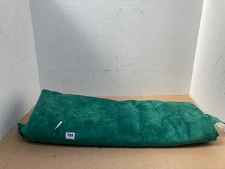 YARDWOOD LEATHER LARGE LEATHER SHEET IN GREEN: LOCATION - H6