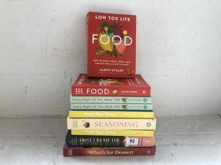 QTY OF ASSORTED COOKBOOKS TO INCLUDE LOW TOX LIFE FOOD BY ALEXX STUART: LOCATION - J5