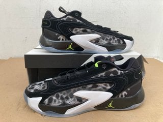 NIKE MENS JORDAN LUKA 2 TRAINERS IN BLACK & LIME GREEN - UK SIZE 11.5: LOCATION - H10