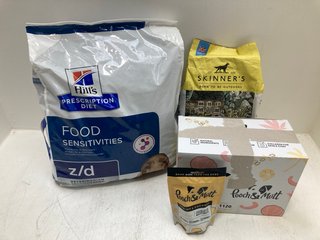 3 X ASSORTED PET FOOD ITEMS TO INCLUDE PACK OF SKINNER'S FIELD & TRIAL 2.5KG PUPPY CHICKEN BISCUITS - BBE 12/6/25: LOCATION - C11