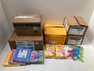 QTY OF ASSORTED ITEMS TO INCLUDE BOX OF BUZZ MICROFIBRE CLOTHS: LOCATION - C10