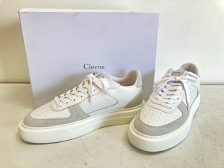 CLEENS COURT TRAINERS IN WHITE NAPPA - SIZE UK10.5 - RRP £130: LOCATION - BOOTH