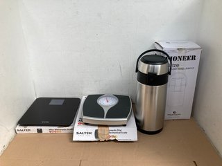 GRUNWERG PIONEER 5L STAINLESS STEEL AIRPOT TO INCLUDE SALTER SPEEDO DIAL MECHANICAL SCALE & SALTER MAX ELECTRONIC SCALE: LOCATION - WA7