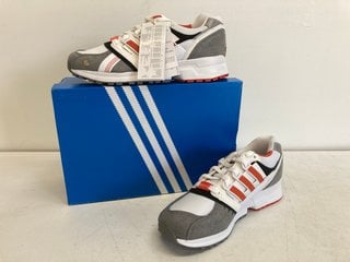 ADIDAS EQUIPMENT CSG 91 TRAINERS IN WHITE - SIZE UK6.5 - RRP £120: LOCATION - BOOTH