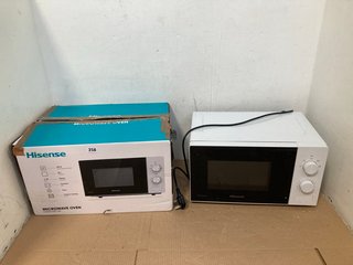 HISENSE MICROWAVE OVEN IN WHITE - MODEL: H20MOWP1UK: LOCATION - A12