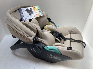 PEGPEREGO PRIMO VIAGGIO LOUNGE GROUP 0+/1 2 CAR SEAT IN BEIGE - RRP £260: LOCATION - B8