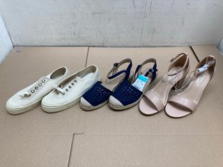 3 X ASSORTED SHOES TO INCLUDE NOVESTA STAR MASTER SHOES IN MONO BEIGE - UK SIZE 5: LOCATION - WA2