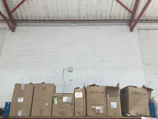 QTY OF ASSORTED KITCHEN APPLIANCES TO INCLUDE COOKOLOGY STAINLESS STEEL CHIMNEY COOKER HOOD CH600SS: LOCATION - BR10 (KERBSIDE PALLET DELIVERY)