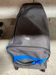 COLEMAN OCTAGON 8 TENT IN BLUE: LOCATION - BR19