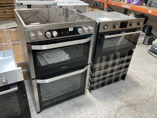 HOTPOINT OVEN & GRILL TO INCLUDE INCOMPLETE OVEN & GRILL: LOCATION - A6