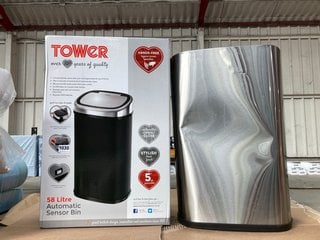 2 X ASSORTED WASTE BINS TO INCLUDE TOWER 58L AUTOMATIC SENSOR BIN: LOCATION - D17