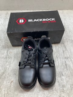 BLACK ROCK ULTIMATE STEEL TOE SHOES IN BLACK SIZE: 6: LOCATION - A8