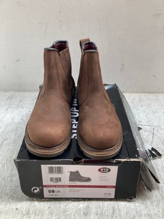 V12 FOOTWEAR V1231 RAWHIDE STEEL TOE PROTECTIVE BOOTS IN BROWN SIZE: 8: LOCATION - A8