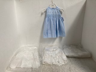 4 X SARAH LOUISE CHILDRENS SLEEVELESS FLORAL HEART PLEATED DRESSES IN WHITE AND BLUE SIZE: 18 MONTHS: LOCATION - B18