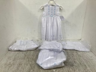 5 X SARAH LOUISE CHILDRENS SLEEVELESS LIGHT FLOWER PATTERN PLEATED DRESSES IN WHITE SIZE: 3 YRS: LOCATION - B17