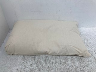 PERFECT PILLOW SMOOTHER JACK: LOCATION - B11