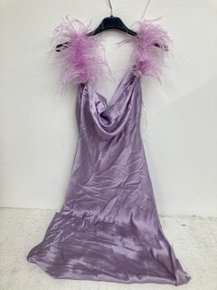 SELF PORTRAIT WOMENS SILK FEATHER MAXI DRESS IN LILAC SIZE: S RRP - £520: LOCATION - WHITE BOOTH