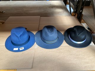 3 X ASSORTED MENS TEXTURED AND PATTERNED HATS IN BLACK , NAVY AND DARK NAVY: LOCATION - C10