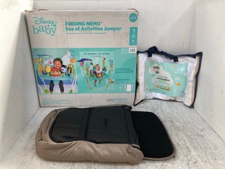 3 X ASSORTED BABY ITEMS TO INCLUDE SILENT NIGHT BREATHABLE COT BED PILLOW: LOCATION - C15