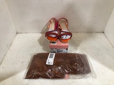 MODA IN PELLE VALINA SANDALS - PINK/ORANGE SIZE 7 TO INCLUDE MODA IN PELLE FIFI FAUX FUR SCARF WITH CHAIN TRIM - TAN