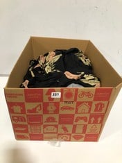 BOX OF ASSORTED WOMEN'S CLOTHING TO INCLUDE IZABEL MIDI DRESS IN BLACK / YELLOW SIZE 10