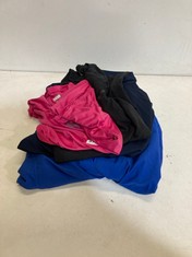 4 X ASSORTED ADULTS CLOTHES TO INCLUDE NIKE WOMEN'S RUNNING T-SHIRT IN PINK SIZE L