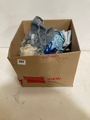 BOX OF ASSORTED WOMEN'S SWIMSUITS / UNDERWEAR TO INCLUDE WUNDER LOVE WOMEN'S BRA - GREY SIZE 34B