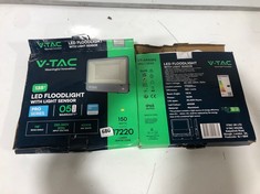 2 X V-TAC LED FLOODLIGHT WITH LIGHT SENSOR - PRO SERIES