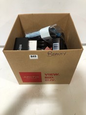 BOX OF ASSORTED BEAUTY PRODUCTS TO INCLUDE BONDI SANDS SELF TANNING GIFT SET