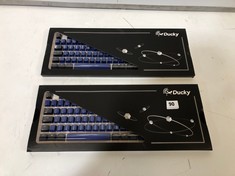 2 X DUCKY KEYCAP SET