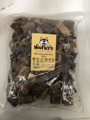 8 X WOOFLEYS ALL NATURAL DOG CHEWS .