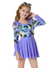 QUANTITY OF KIDS CLOTHES TO INCLUDE GRACE KARIN GIRLS FLORAL BATHING SUIT RASH GUARD SET FOR GIRL CUTE QUICK DRY SWIM DRESS SPLIT SWIMSUIT PURPLE 5-6 YEARS: LOCATION - RACK E