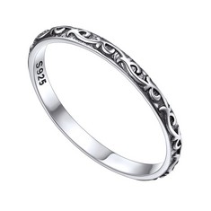 QUANTITY OF ASSORTED ITEMS TO INCLUDE FOCALOOK VINTAGE CELTIC RING FOR FEMALES, LOVE FRIENDSHIP RING 925 STERLING SILVER ENDLESS KNOT RINGS SIZE T 1/2 RRP £435: LOCATION - RACK F