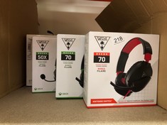 QUANTITY OF ITEMS TO INCLUDE TURTLE BEACH RECON 70X GAMING HEADSET FOR XBOX SERIES X|S, XBOX ONE, PS5, PS4, NINTENDO SWITCH & PC: LOCATION - SIDE RACK