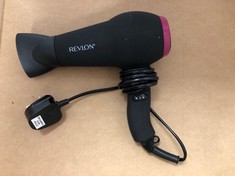 QUANTITY OF BEAUTY ITEMS TO INCLUDE REVLON HAIR DRYER: LOCATION - B RACK